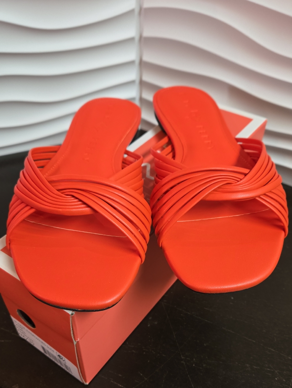 Katy Perry Collections The Halie Intertwined Slide Flame - 9